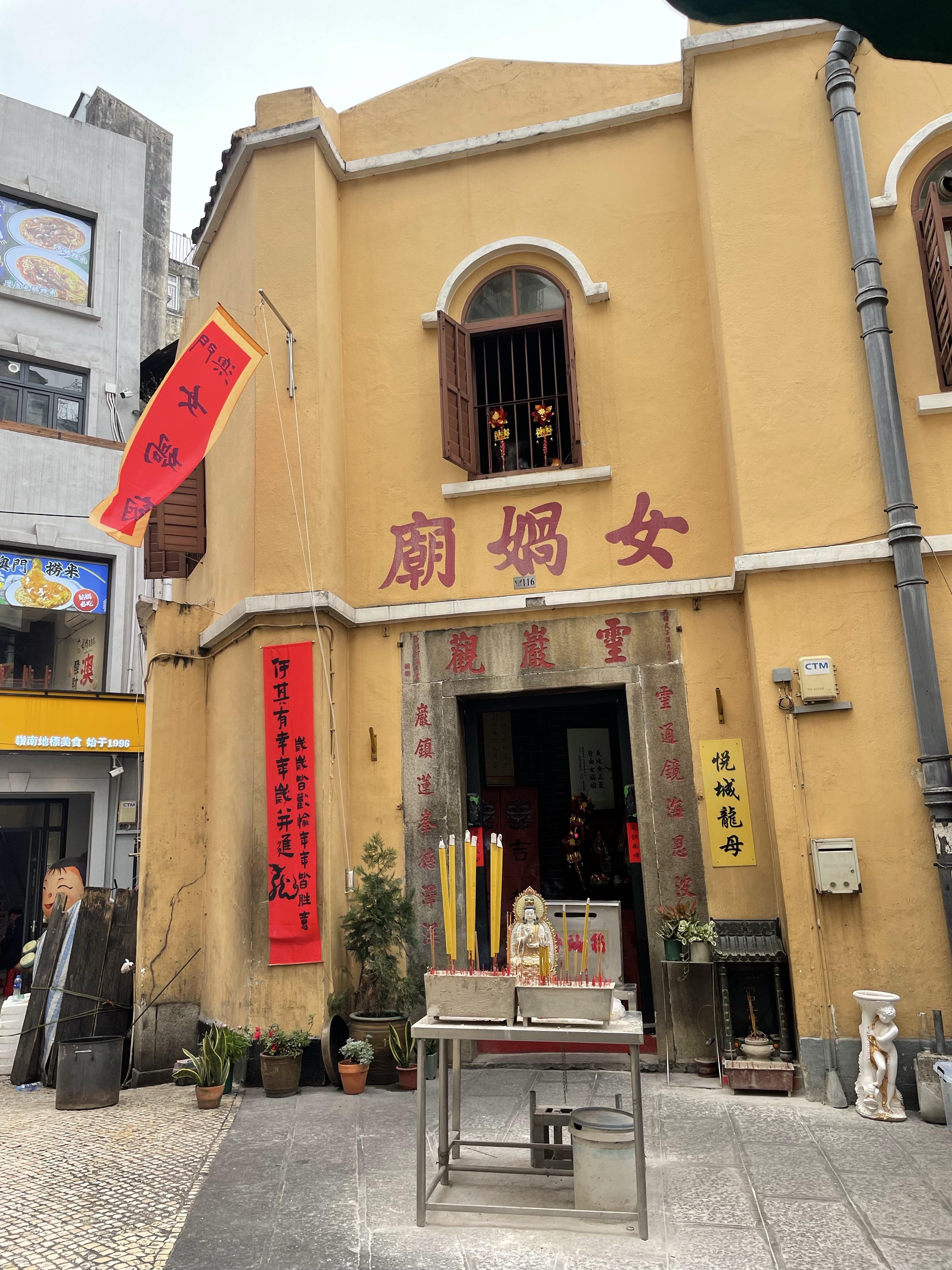 彬彬说留学 的想法: 求关注!