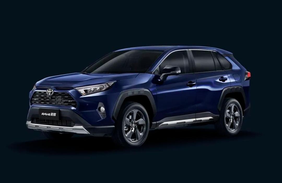 标题2011款丰田rav4荣放24l手动四驱至臻版性能与舒适并存的城市suv