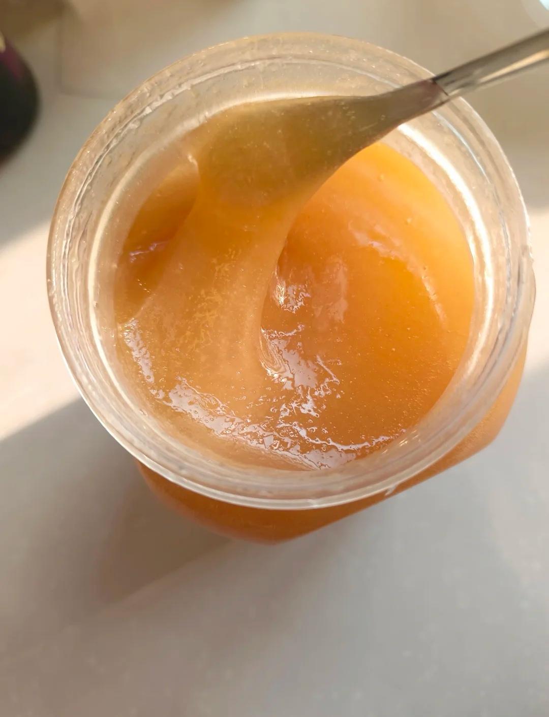 蜂蜜买液态的好还是结晶的好呢?(蜂蜜买液态的好还是结晶的好呢视频)