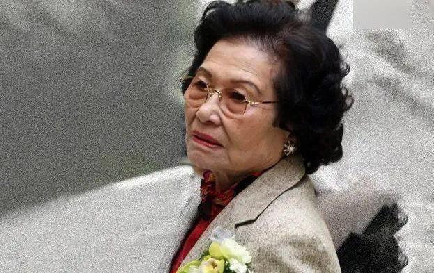 爱思考的大铭哥 的想法: 中国女首富再次换人 邝肖卿,女,94岁!