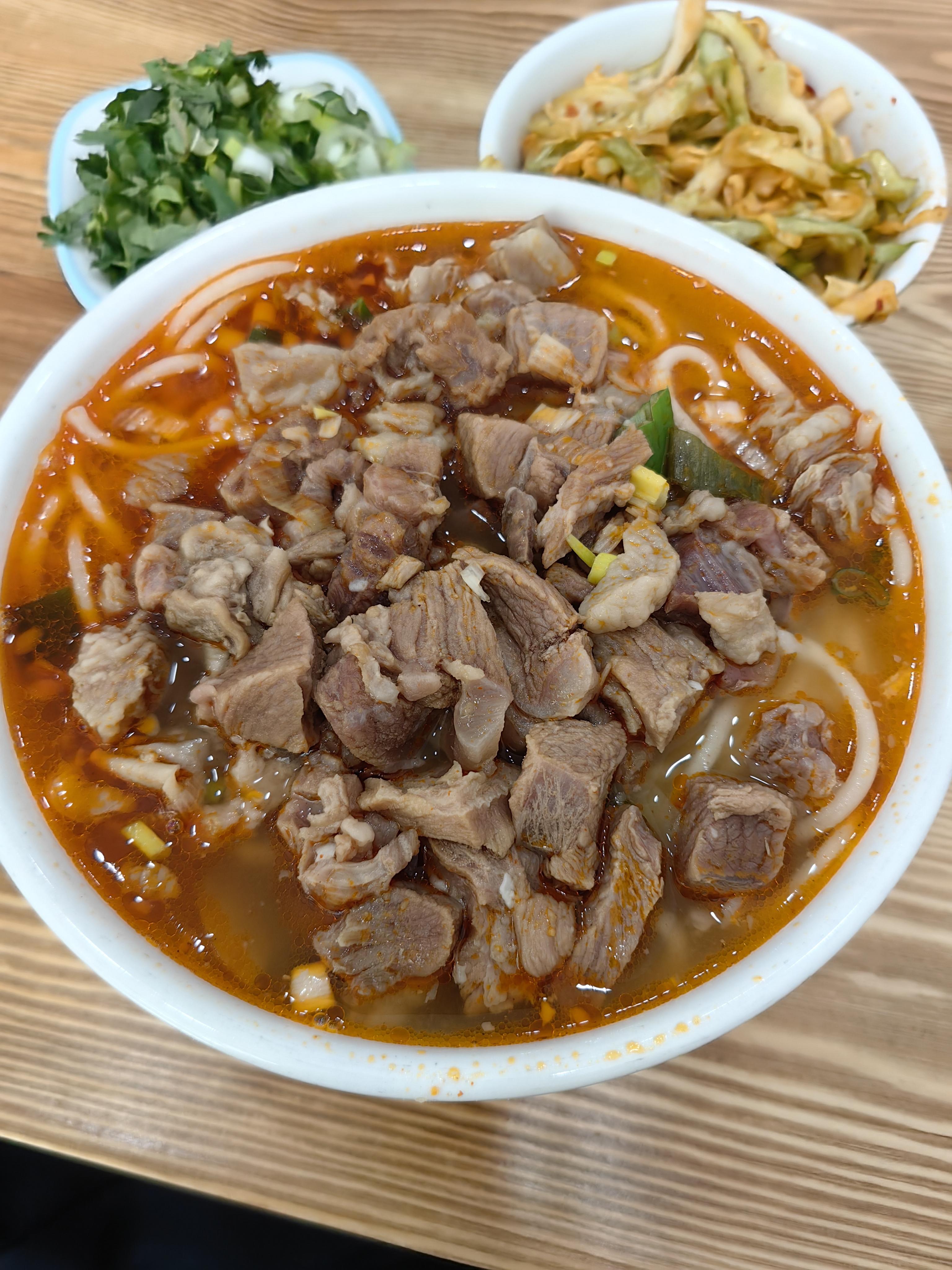 两朵乌云 的想法: 陕北美食照片