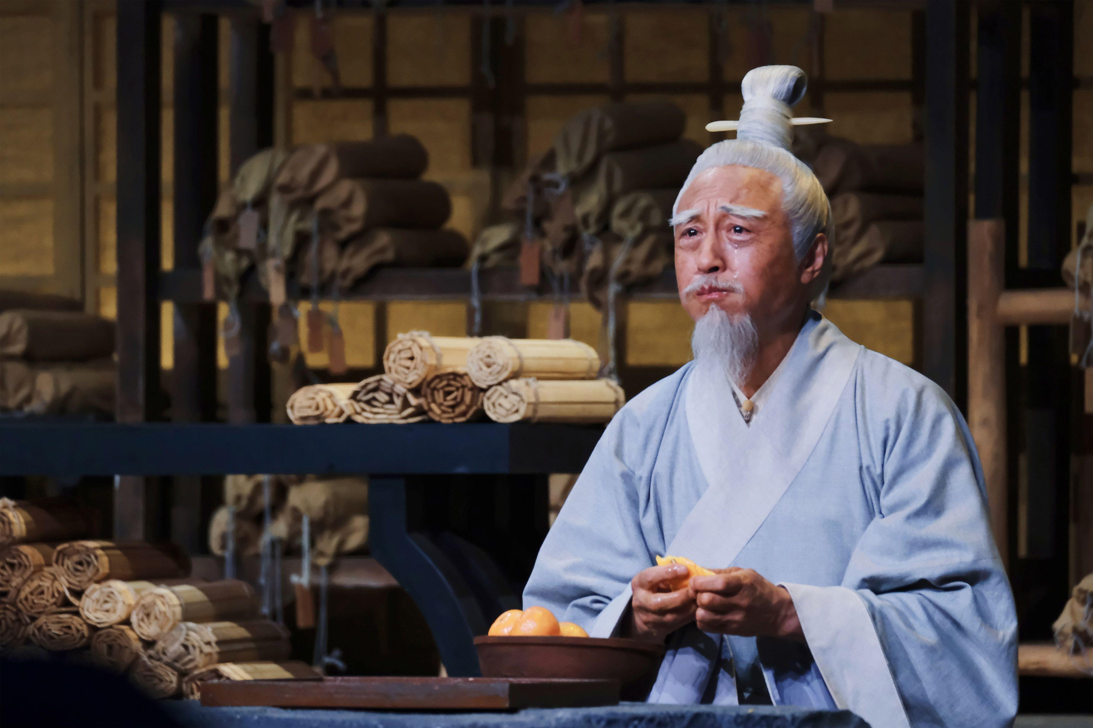 康说历史人物 的想法: 我国第一位诗人:屈原