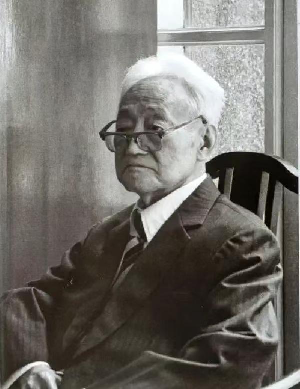 嘉兴中国香港中文大学荣誉文学博士中国作家社会活动家无党派爱国民主