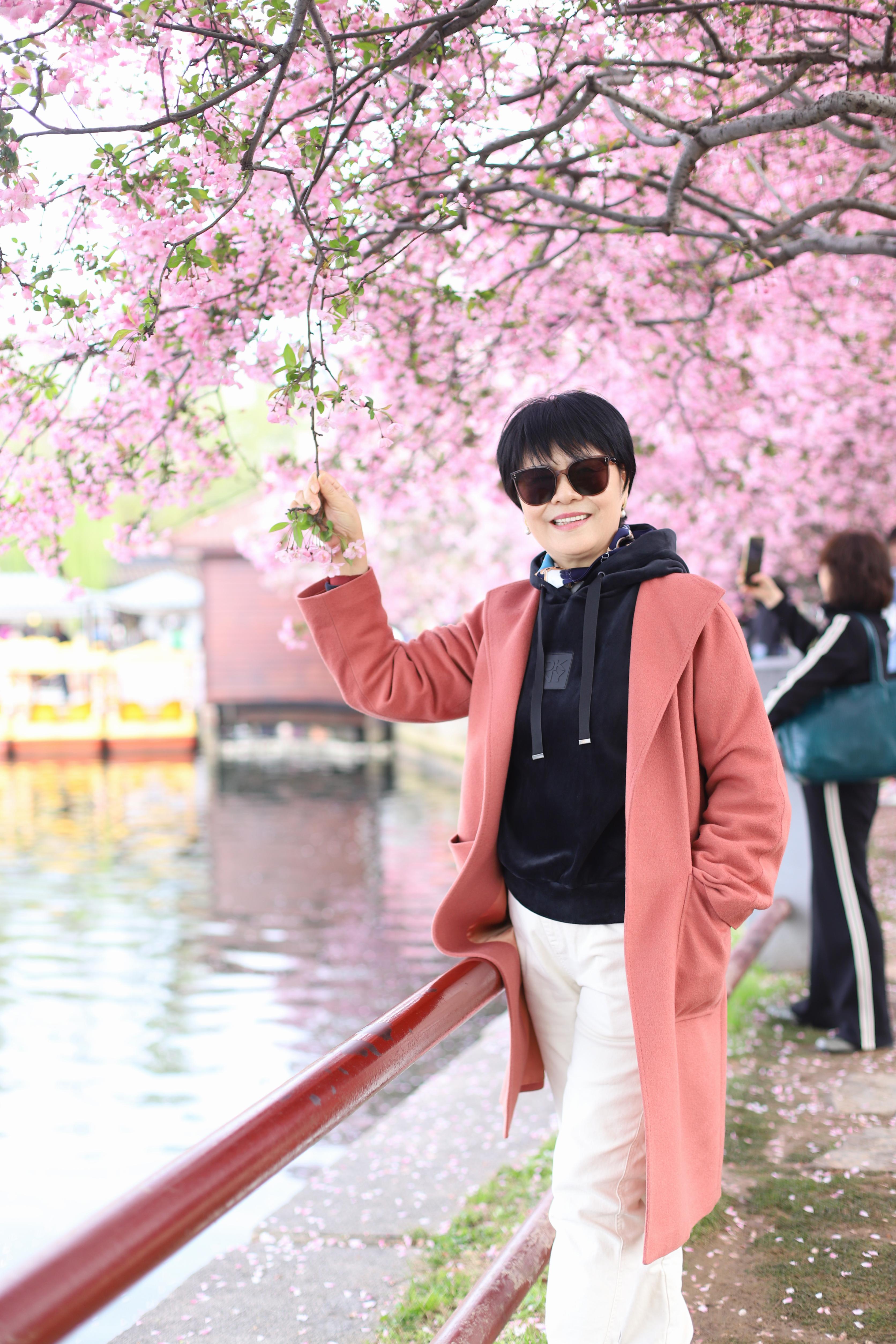 蔚蓝姐姐 的想法:  a class="hash_tag" href="https://www.zhihu.