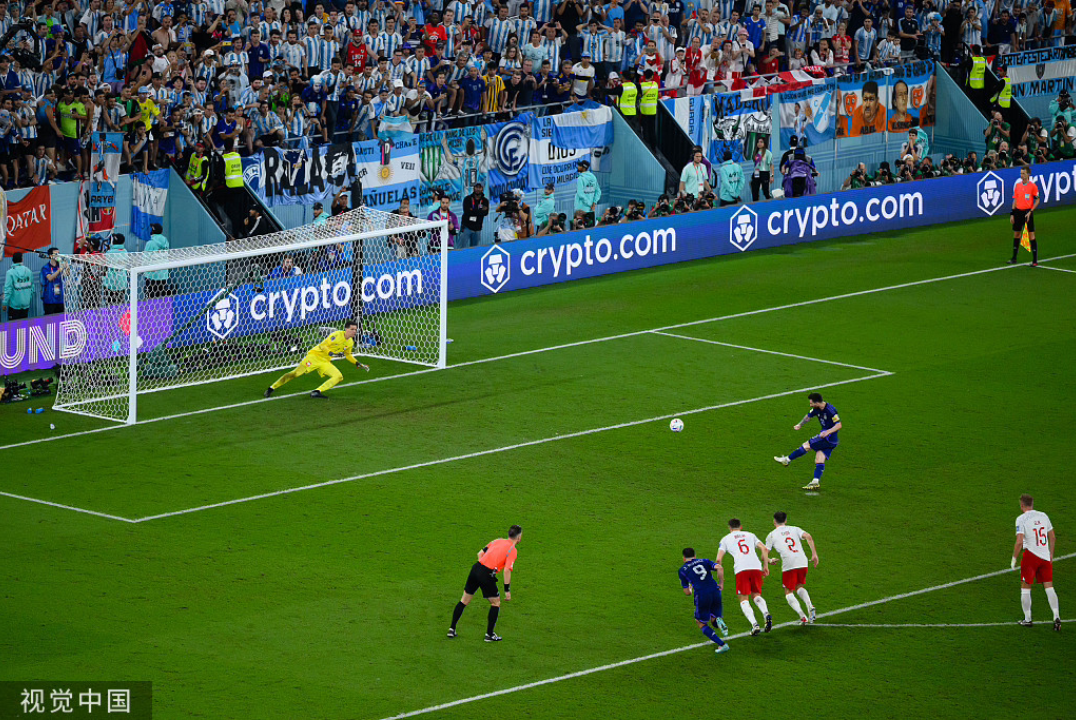 足球术语点球点球penaltykick全称罚球点球当比赛进行中一队在本方