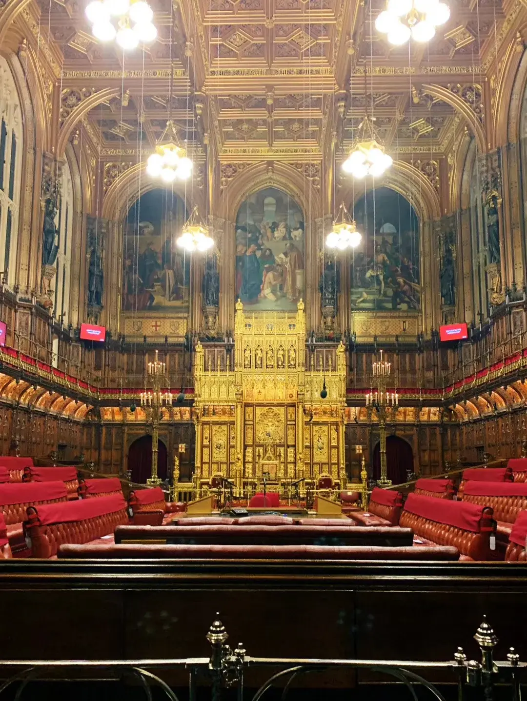 英国议会里面长什么样 | 上议院和下议院分别上周末有幸去英国议会