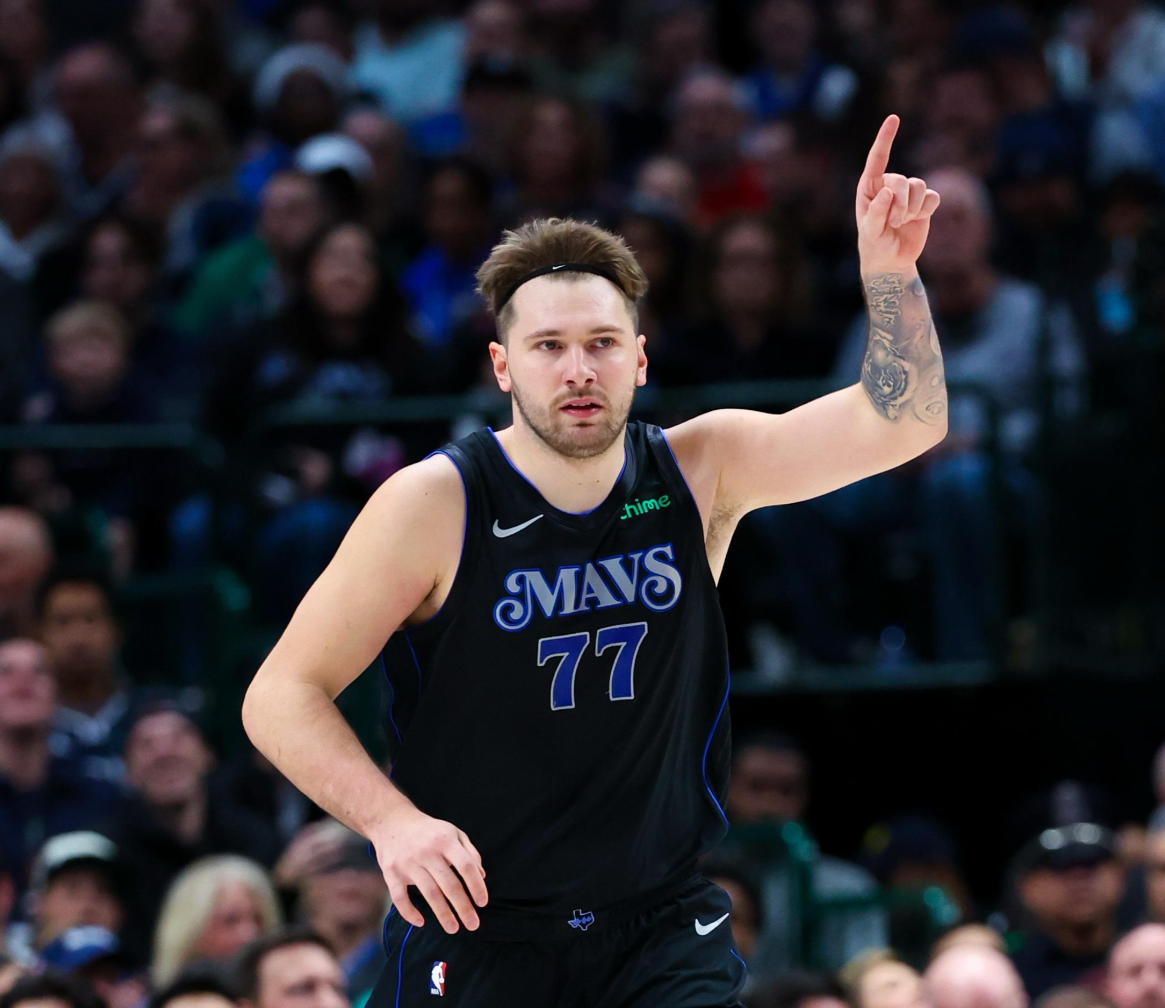 eliauk 的想法: 卢卡东契奇力挽狂澜,独行侠逆转险胜魔术!