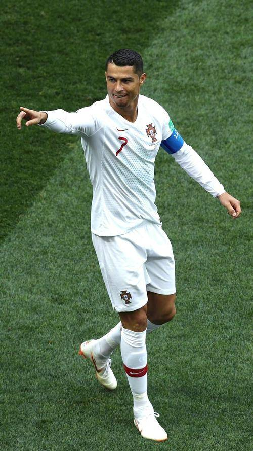 翱翔的大鹏鸟 的想法: c罗为利雅得胜利出场26次,打进24球 | 本赛季