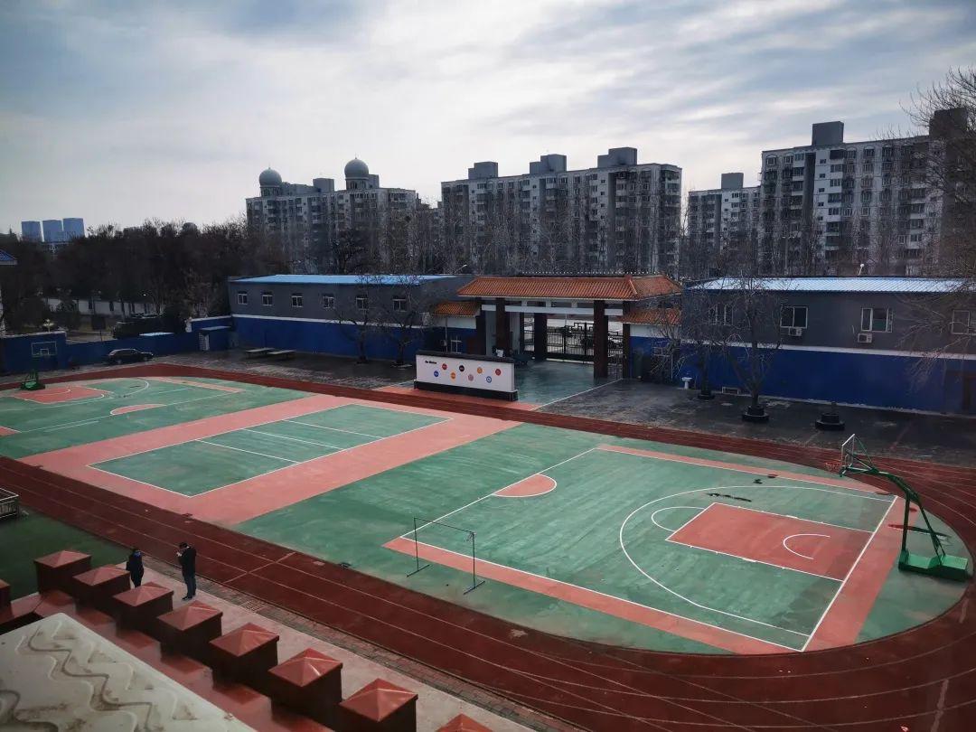 北京市实验外国语学校是一所经朝阳区教委审核具有正规办学资质的
