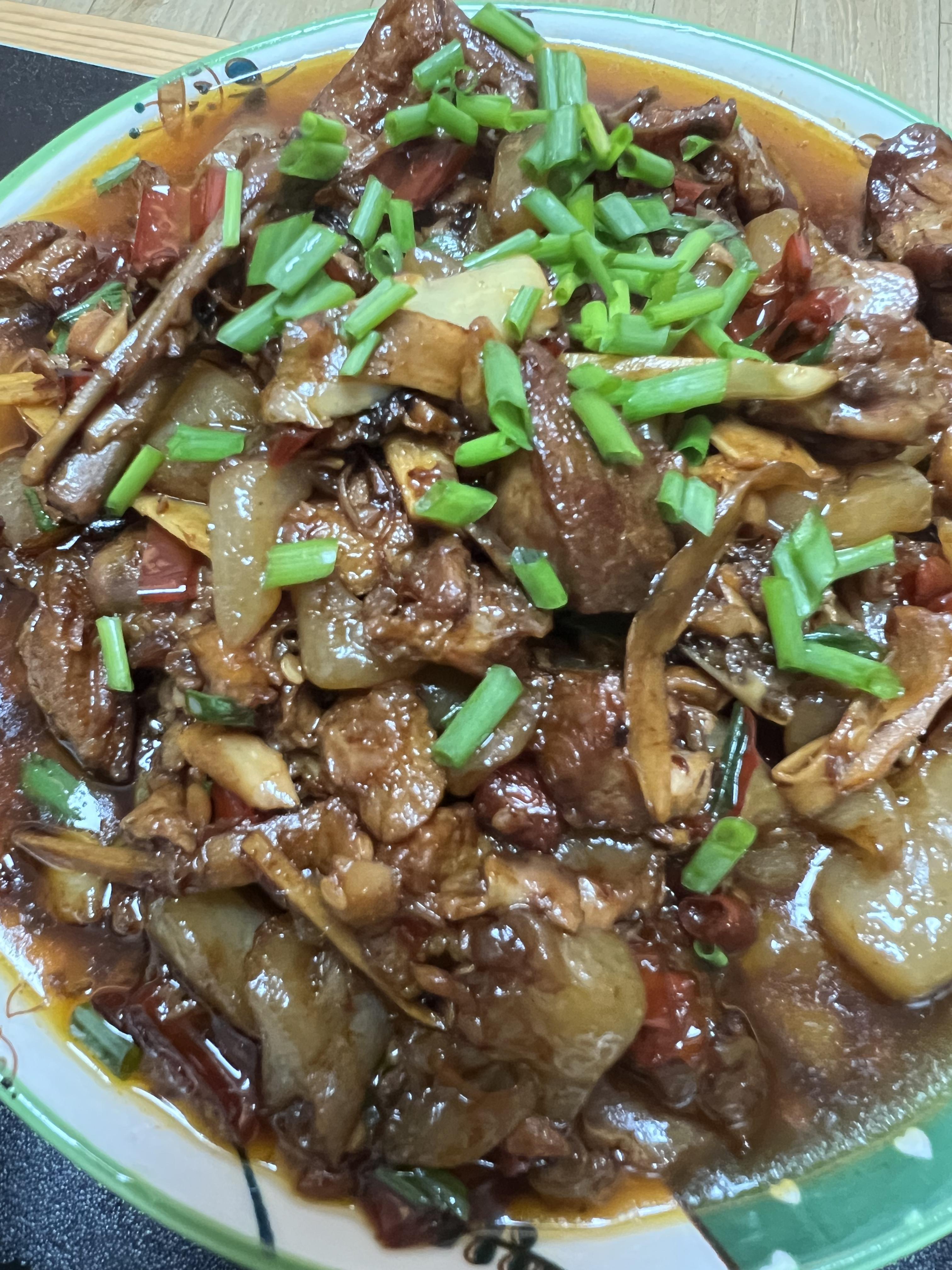 只想躺平 的想法: 泡姜啤酒鸭