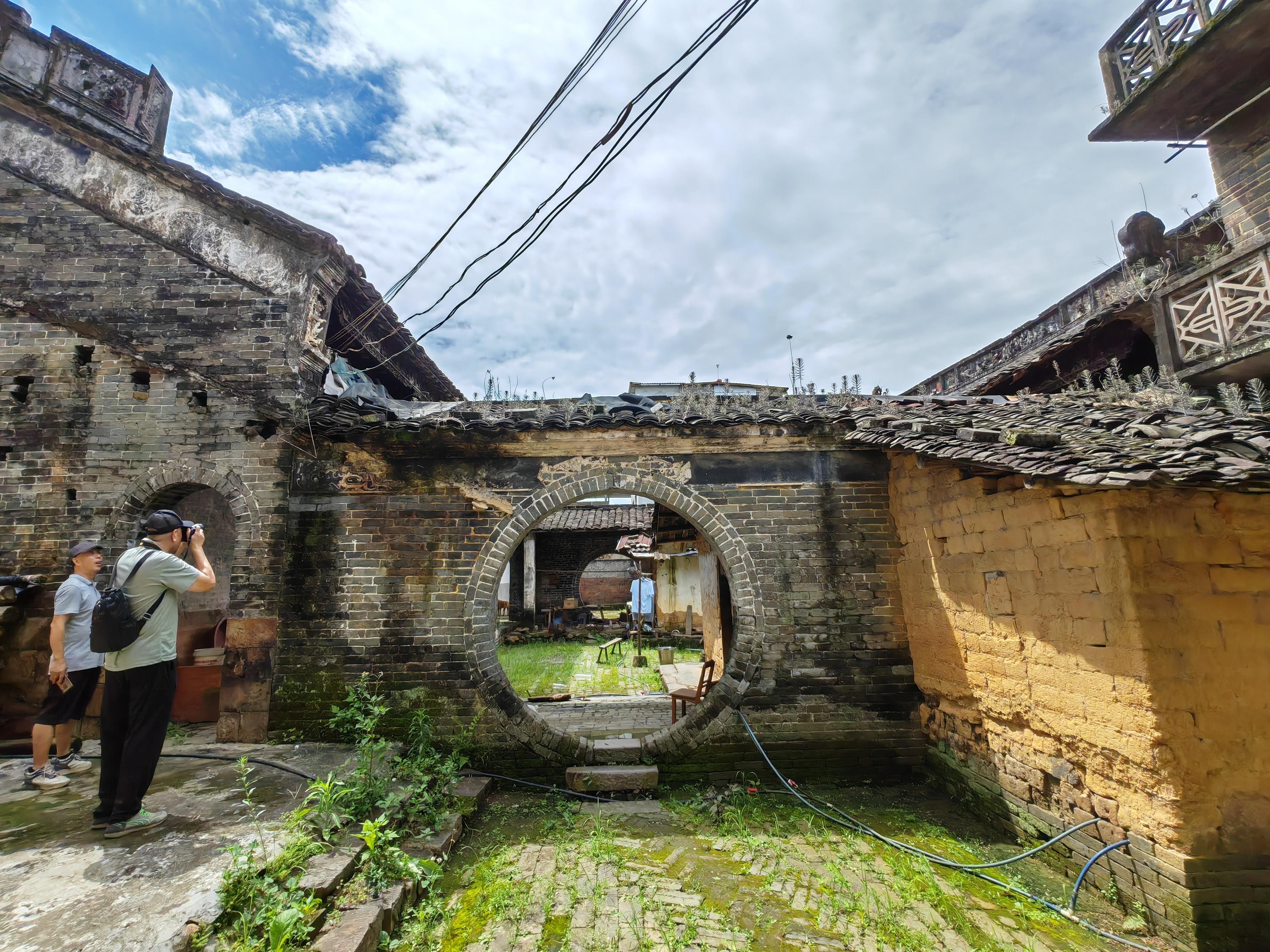 李绛明 的想法: 时光从这里经过