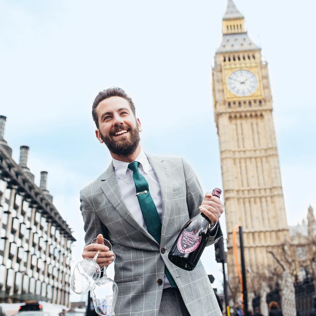 比例不好怎么了这个小个子英国人穿西装比大长腿还好看