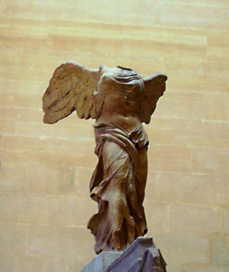 唯艺术与你不可辜负第13期周一档即使高尚深刻我们也可以再性感一点