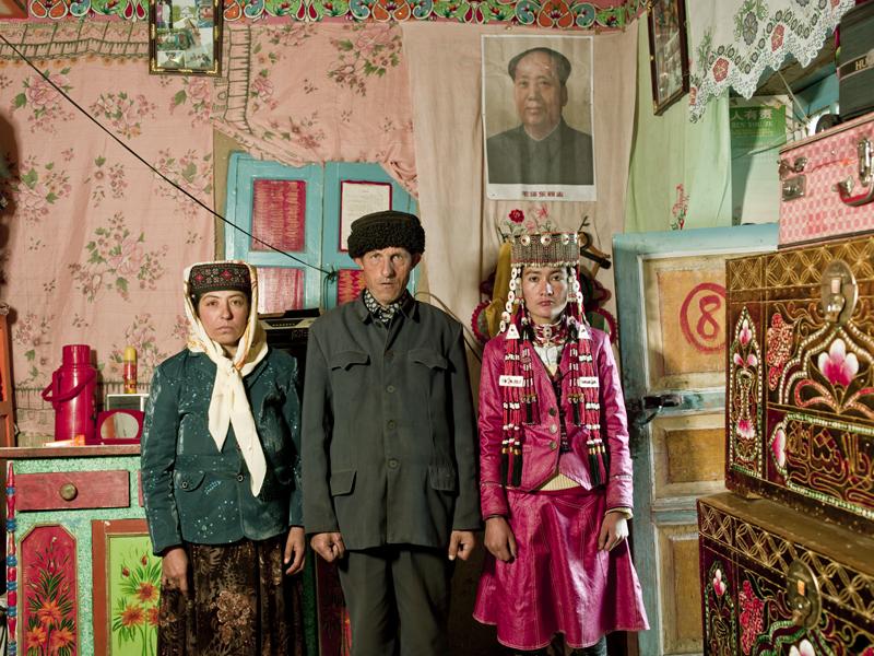 中国的少数民族中是否有白种人? - 李星河的回