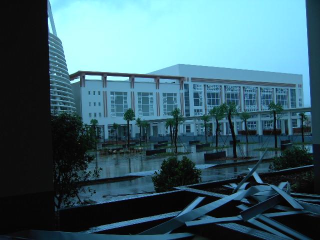 在深圳教苑中学读书是一种什么样的体验? - X