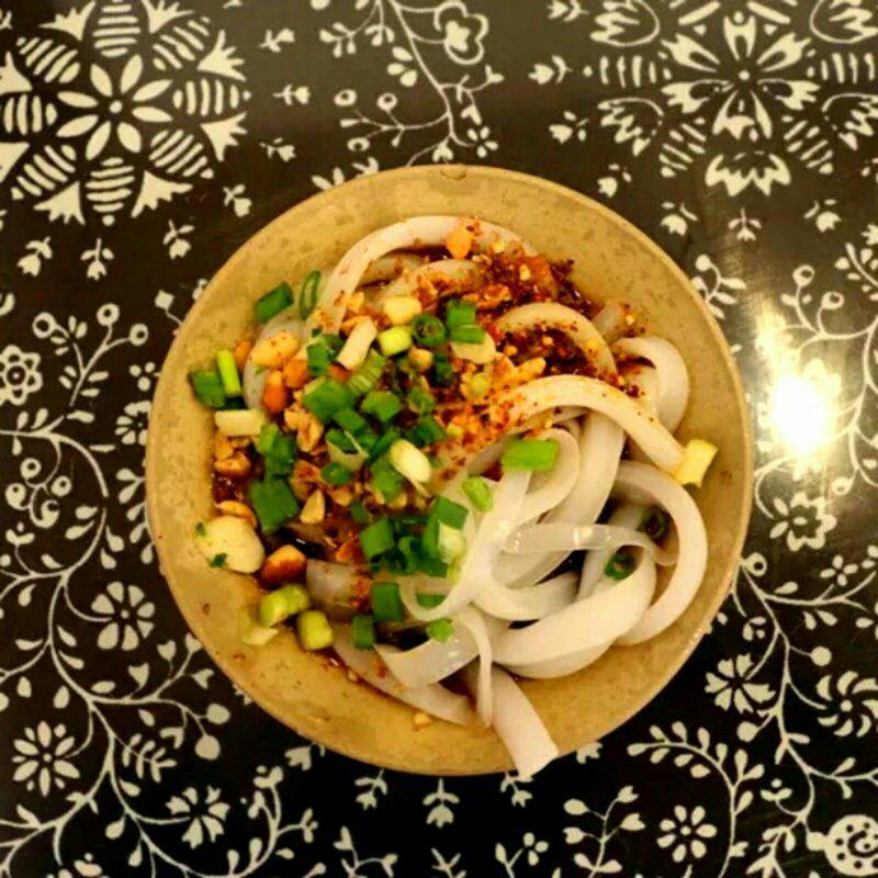 求一篇成都和重庆旅游(吃喝)攻略? - 巴扎黑的回