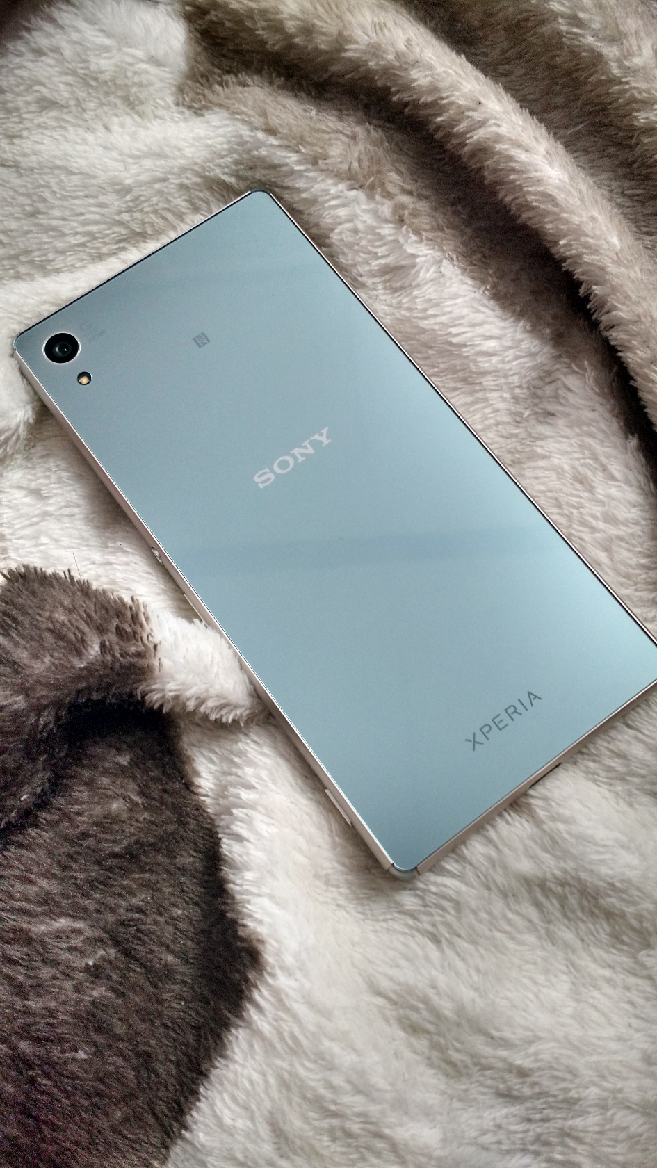 现在入索尼z3值吗