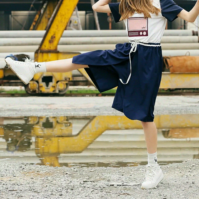 <em>淘宝</em>上有哪些好看到爆的女装店? - 服饰搭配 - 