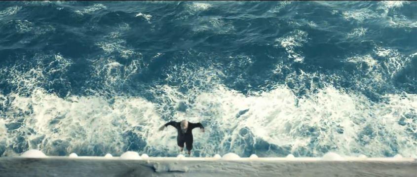 电影《恐怖游轮》中的循环是如何运作的?