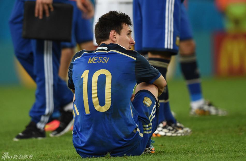 2014 年世界杯最感动你的瞬间是什么?