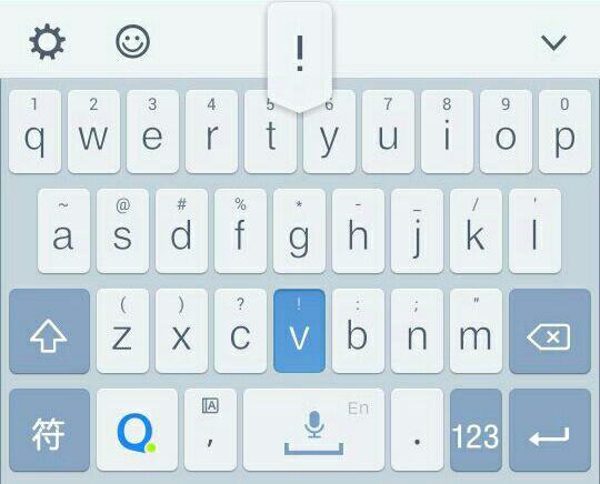 时间是宝贵的,所以就有了我喜欢qq输入法的上滑数字,上滑输入符号比较