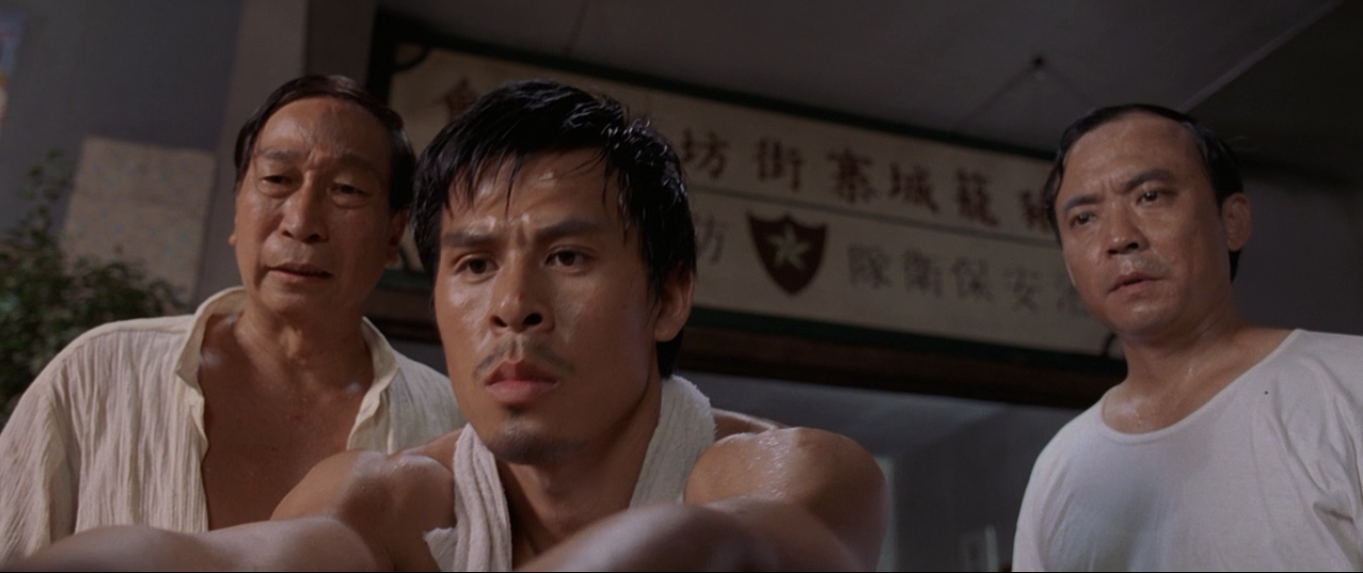 《功夫》这部电影中,如果那个"神腿"不接住落下的打火机,包租公包租婆