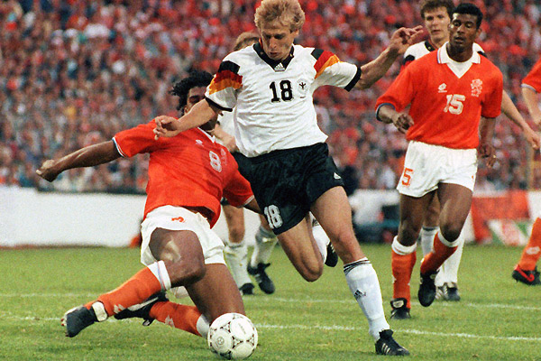 三色欧洲杯1992丹麦称王上