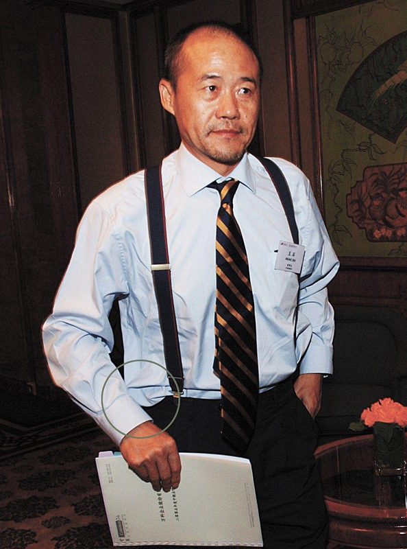 钱买不到品位王石穿什么泡到了田小姐