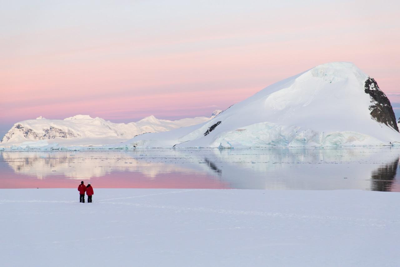 南极半岛最美的登陆点_千江moon_新浪博客