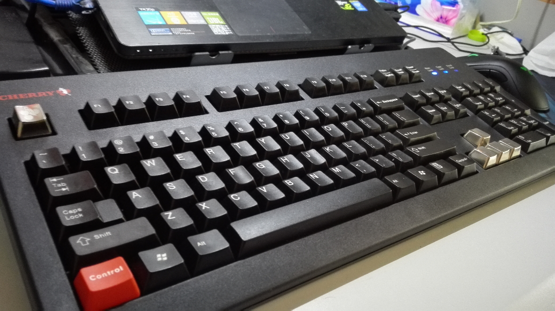 新手买机械键盘,哪个牌子好? - 知乎用户的回答
