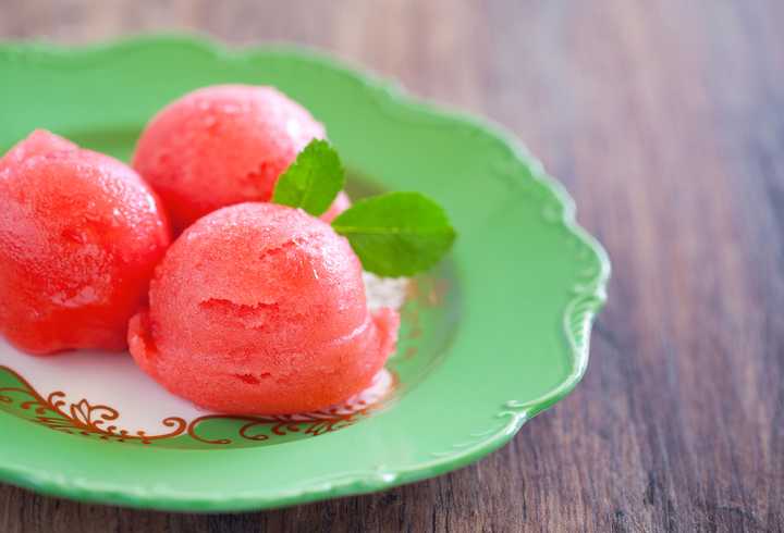 西瓜冰淇淋 (watermelon ice cream)
