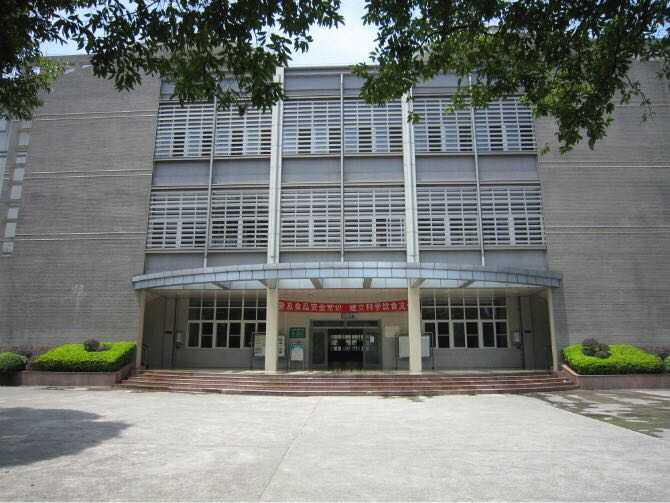 在广东北江中学就读是一番怎样的体验?