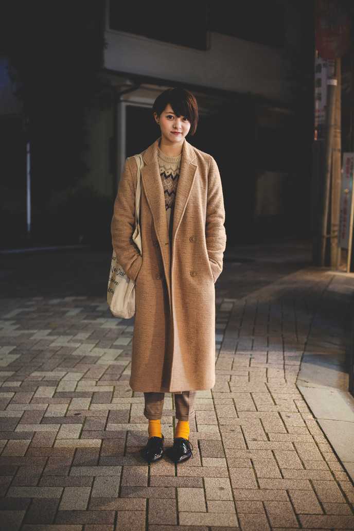 女生穿衣风格想往日系方向走,应该怎么搭配服装?