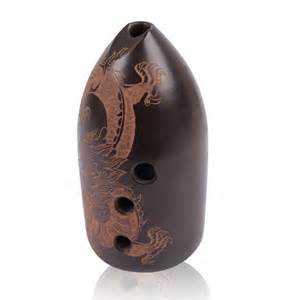 按材料分有陶埙,半瓷埙,瓷埙,木埙,木埙.