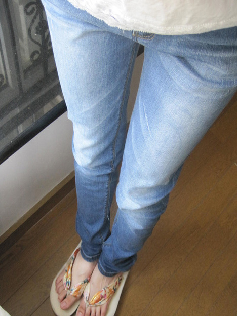 立正站着,腿当中合不拢   显示全部