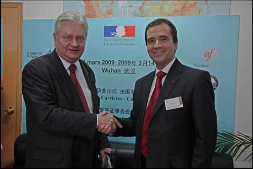 武汉为什么有这么多法国人?