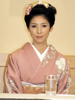 宝冢歌剧团在日本倍受欢迎的原因是什么 知乎