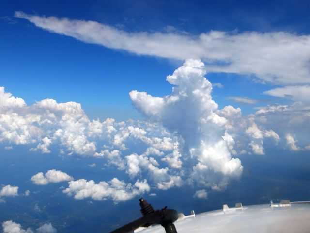 你拍到过哪些形状奇特的云?