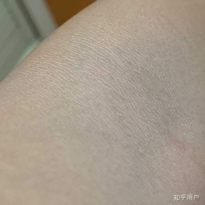 用什么或者吃什么可以从黑变白(不是天生黑的,是后来晒的)?