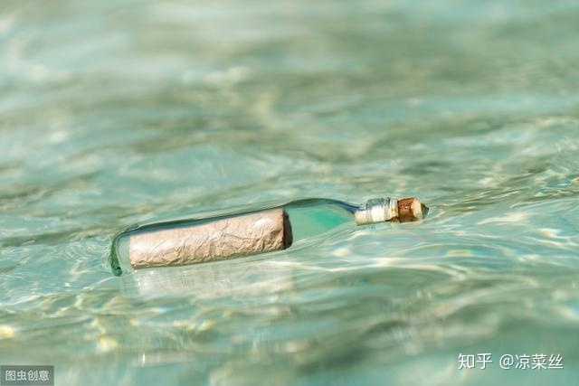 就像一个不会游泳也不懂这里边水深水浅的人,扑腾一下子扎到一个池塘