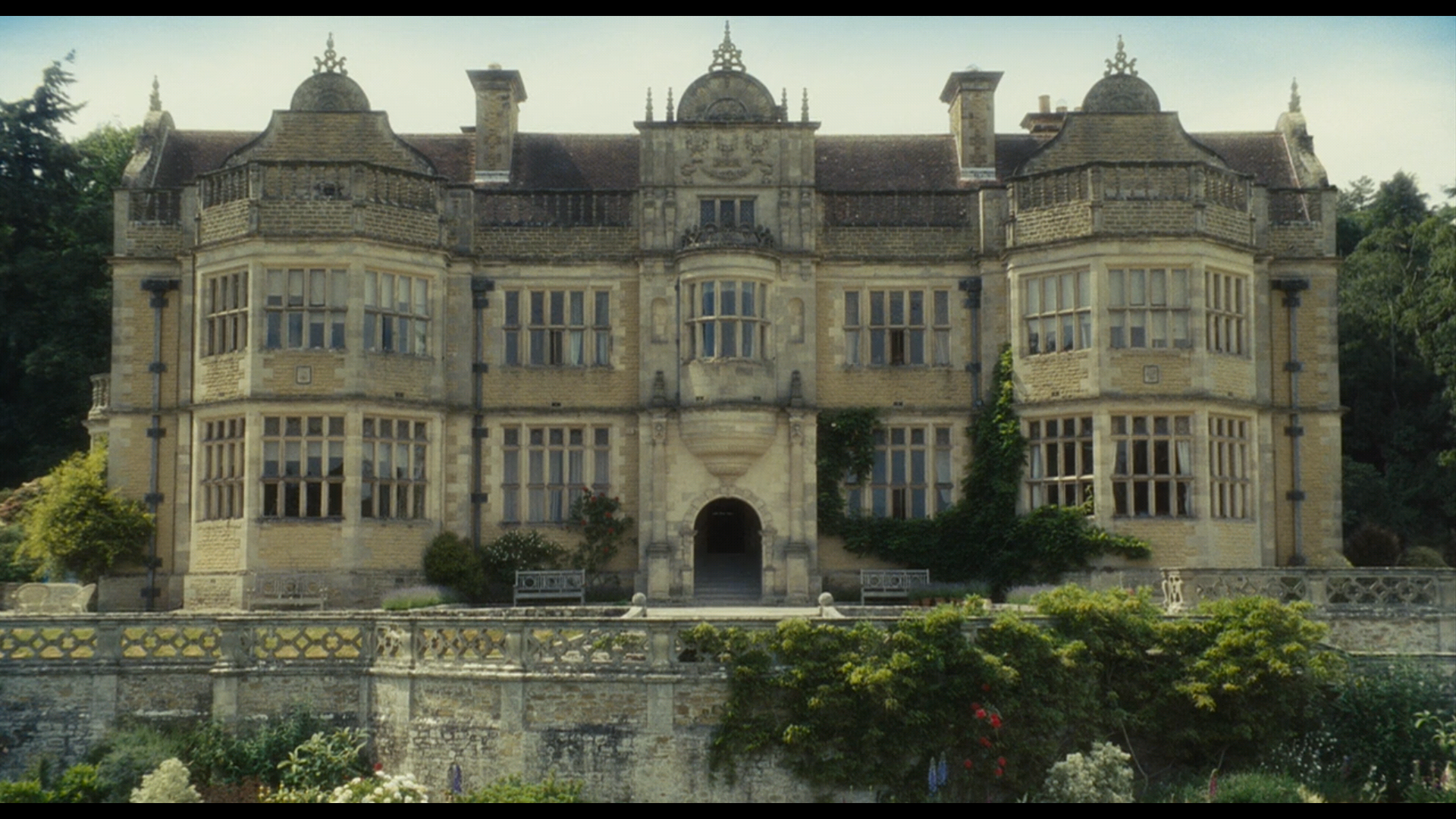 电影里温暖的屋子