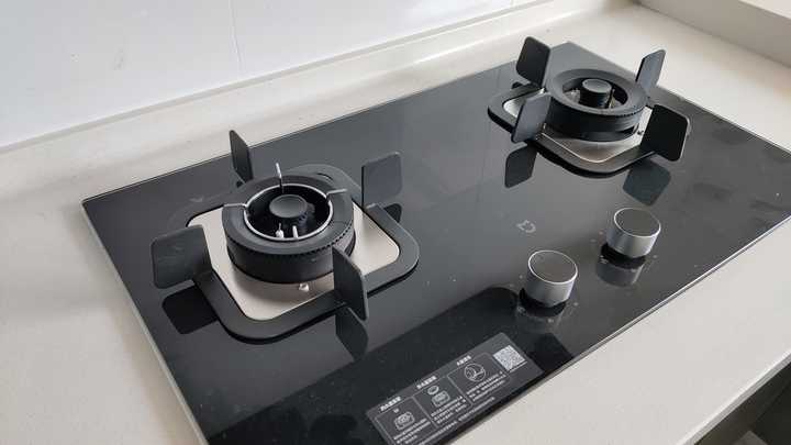 如何评价小米刚发布的米家互联网烟灶套装?值得购买吗?容不容易清洗?