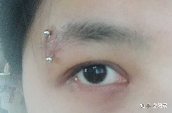 打唇钉或者眉钉是什么样的体验 知乎 打唇钉或者眉钉是什么样的体验 知乎