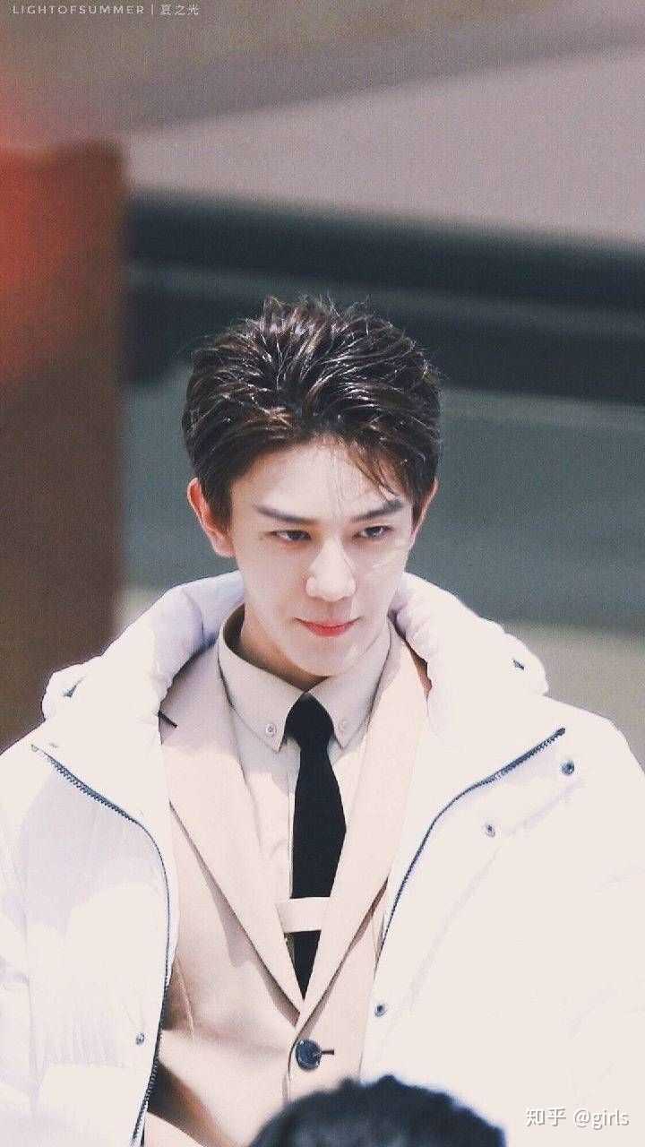 你是从哪一刻get到《创造营2019》成员夏之光的颜值的?