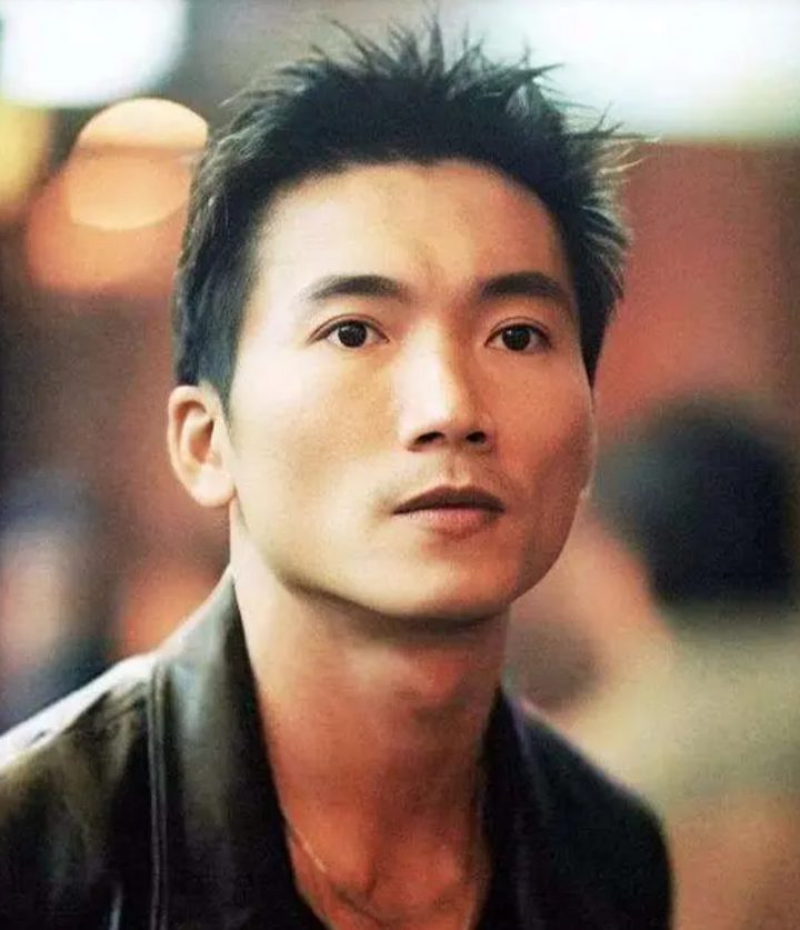 如何评价演员邹兆龙