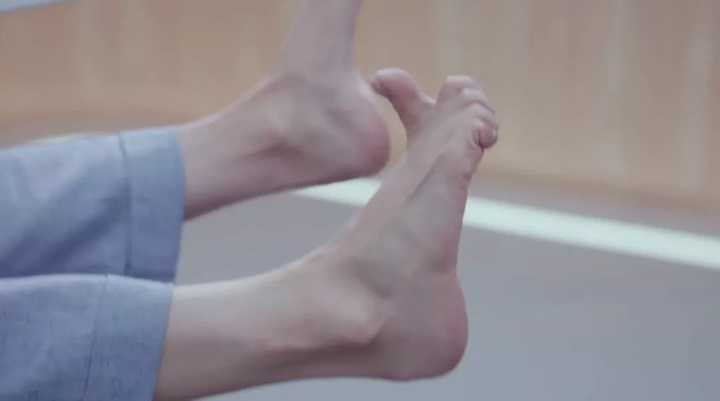 女孩子拥有一双好看的脚是一种怎么样的体验