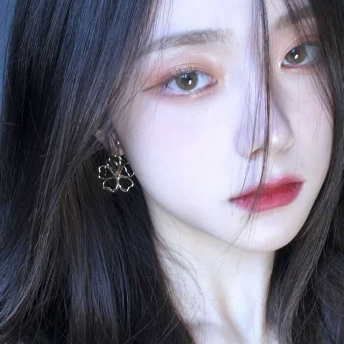 有没有很仙的女头像(真人)?