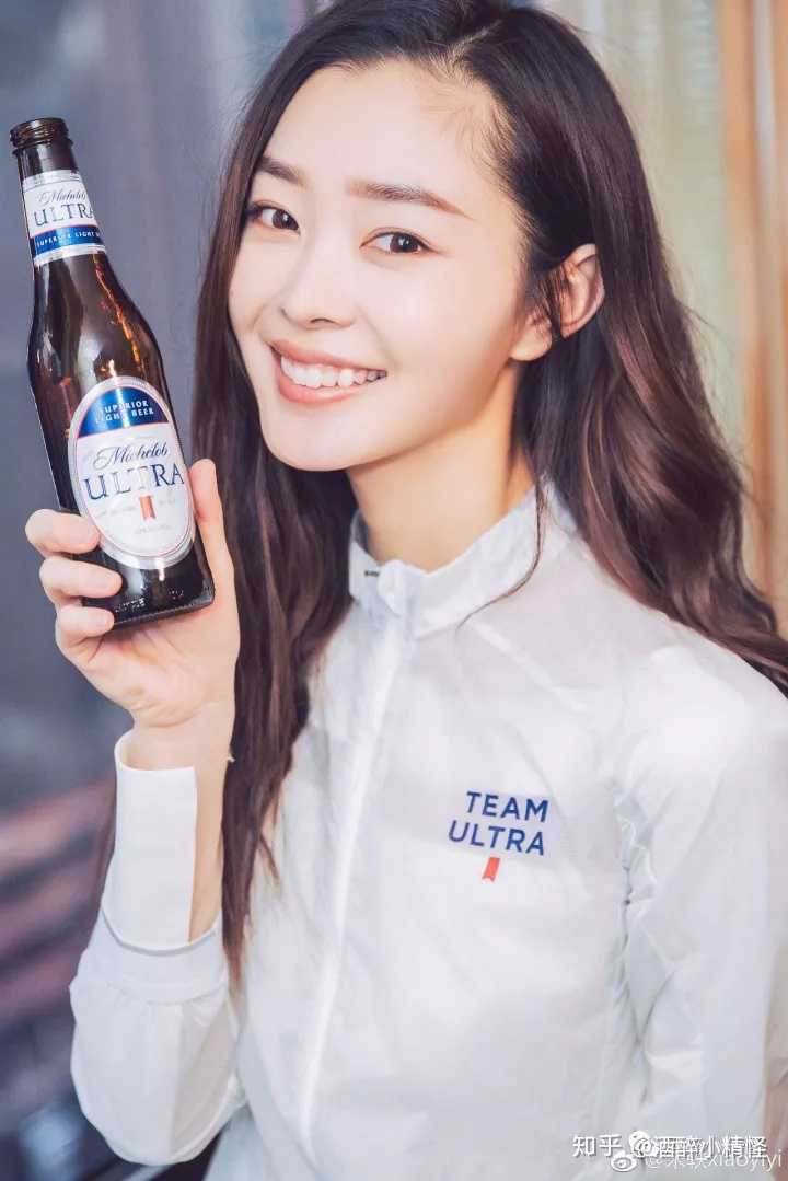 如何客观的评价宋轶的长相?