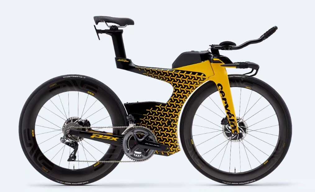 抛开好看这个因素,我感觉cervelo的p5x真的是吸引人注意 图为cervelo