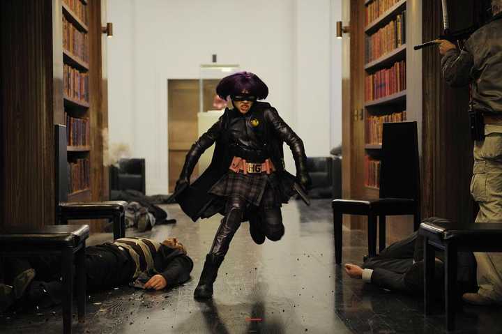 杜克 / 埃文·彼得斯 / 黛博拉·特维斯 / 琳德西·冯塞卡 / 苏菲·吴